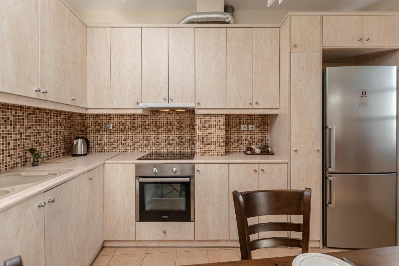 Nick & Debbie'S Two-Storey Apartment Mélanes 외부 사진